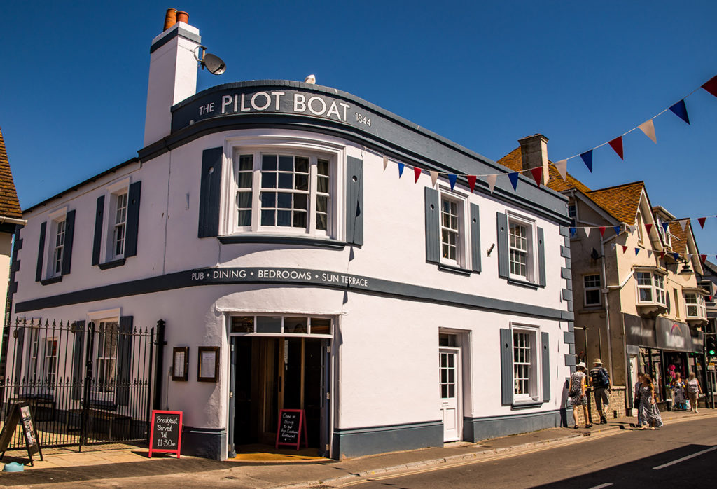 The Pilot Boat restaurant in Lyme Regis close to beachfront