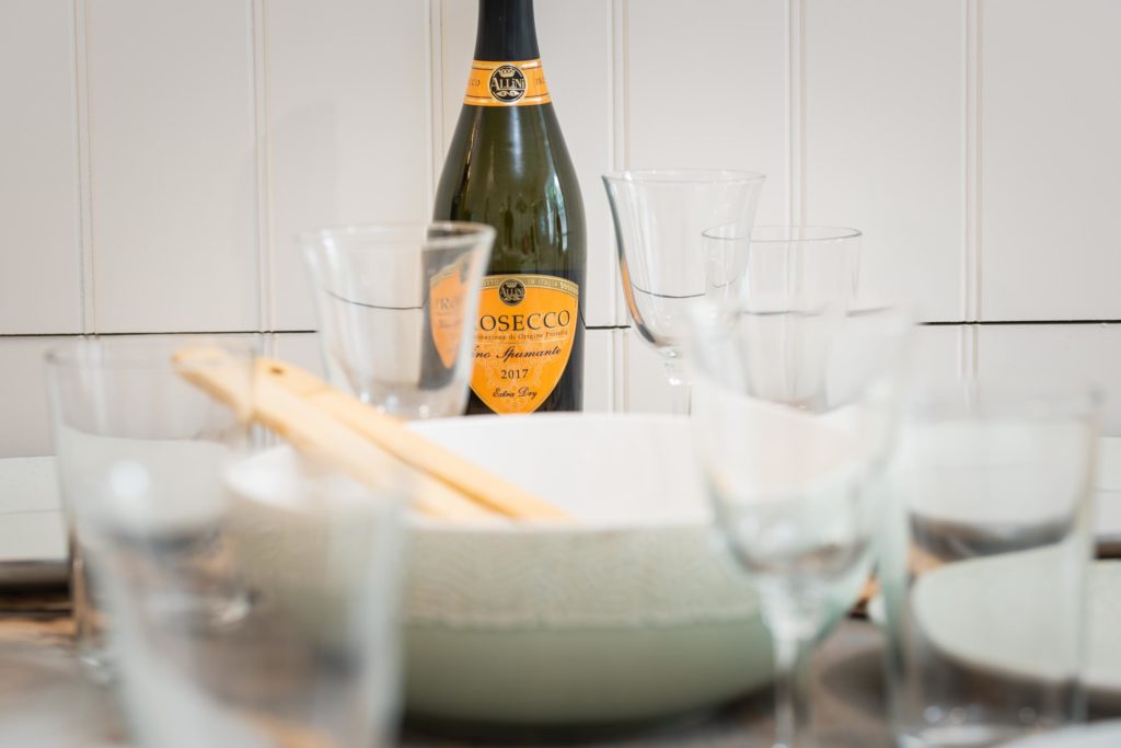 Self-catered holiday cottage dining table in Lyme Regis by Jurassic Properties